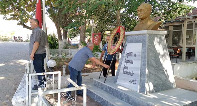 Ataköy 30 Ağustos Zafer Bayramı’nı kutladı