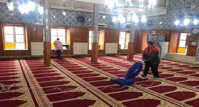 Ramazan öncesi kapsamlı cami temizliği