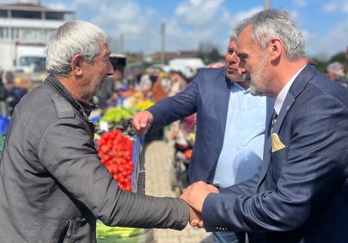 İYİ Partili Akalın esnafın sorunlarına dikkat çekti
