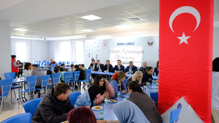 Kırklareli Valiliği Kırklareli’nde ve İskenderun’daki bayram programları hakkında kamuoyu bilgilendirildi