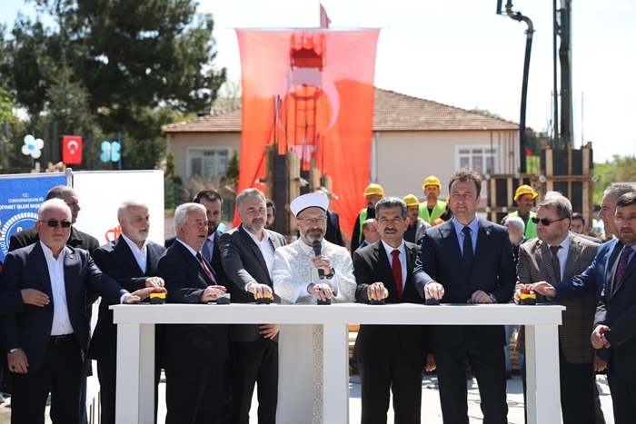 Erbaş, Kur’an Kursu ve Gençlik Merkezinin temelini attı