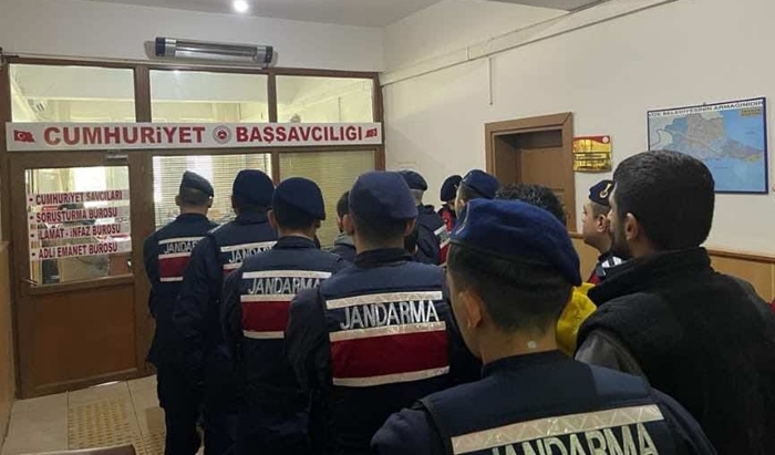 Trafik Jandarması personeline hakaret ve fiziksel saldırı