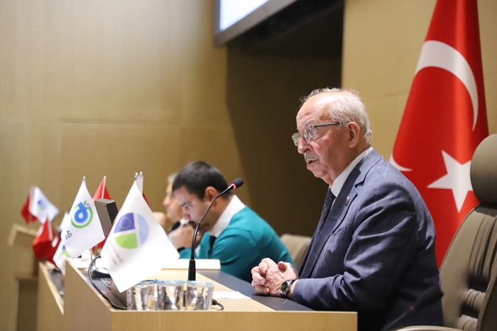Komisyonlarda yeni isimler yer aldı