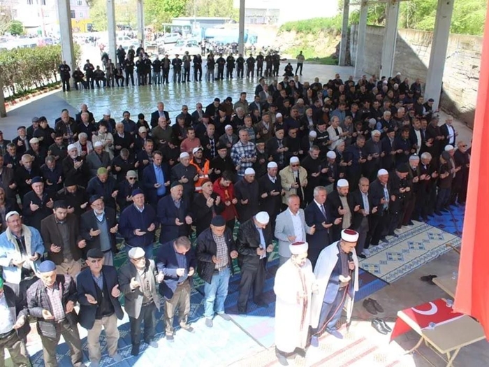 Üsküp beldesinde yağmur ve şükür duası