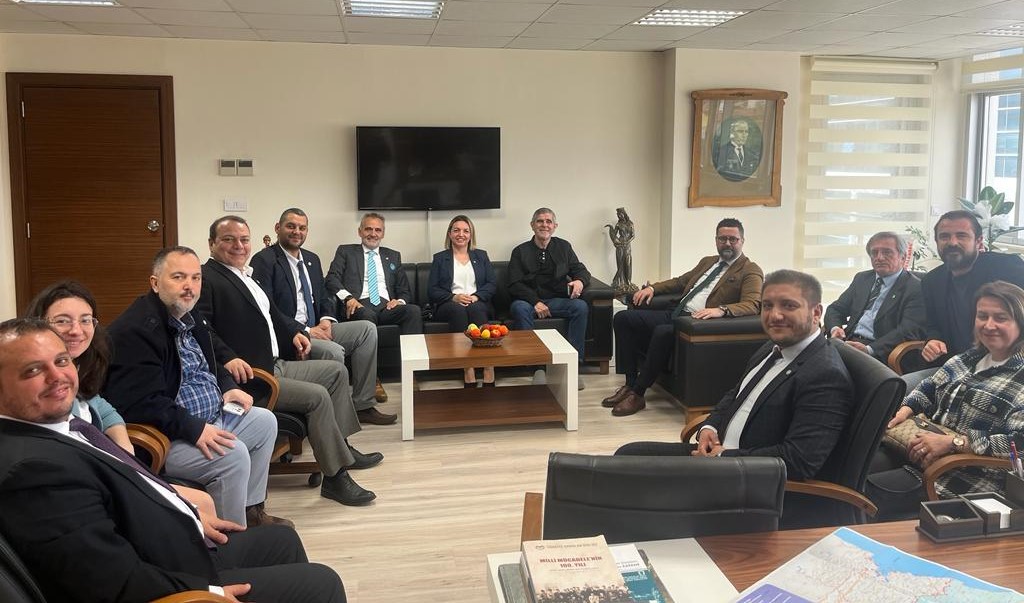 Vekil Adayı Prof. Dr. Akalın Edirne Barosu’nu ziyaret etti