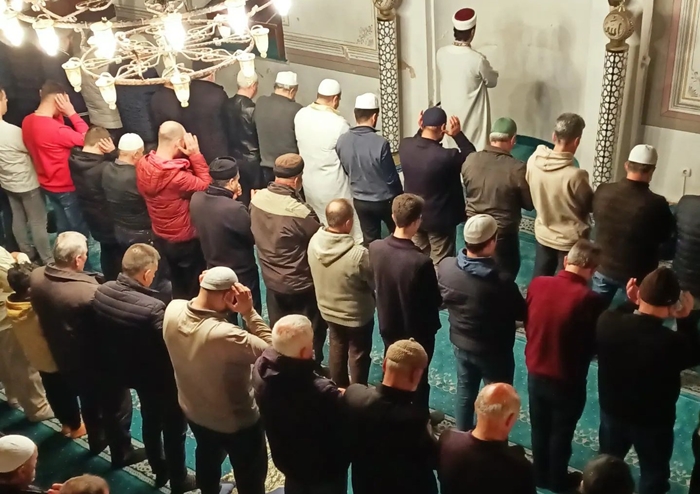 Kırklareli’nde Kadir Gecesinde Camiler doldu