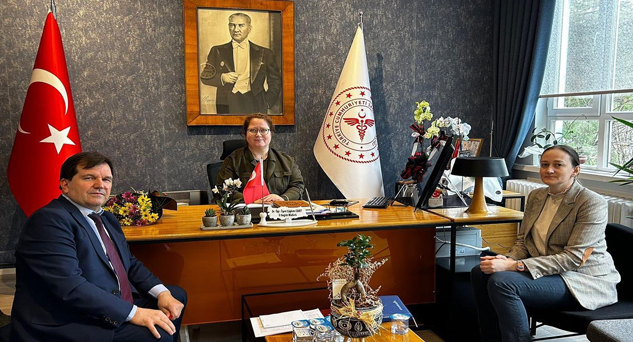 Baş hekimden İl Sağlık Müdürüne ziyaret