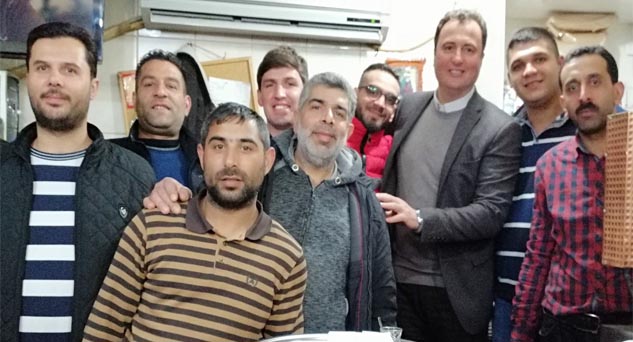 “8 Nisan Dünya Romanlar Günü Kutlu Olsun”