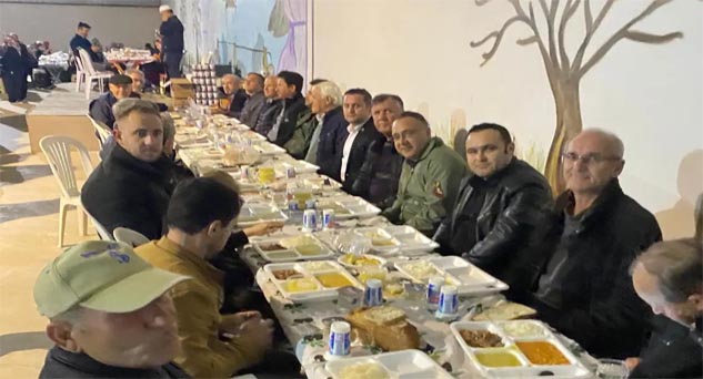 Kurudere Köyündeki iftar programına katıldılar