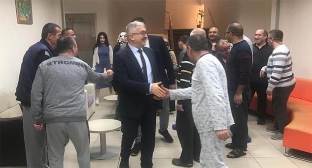 Uysal’dan özel bireylere bayram ziyareti