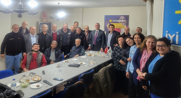 Aday adayı Dermenci İYİ Parti Pınarhisar İlçe teşkilatını ziyaret etti