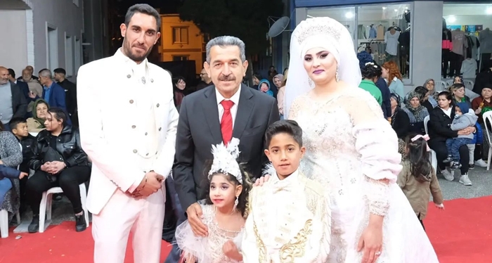 Vali Ekici vatandaşın sünnet törenine katıldı