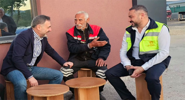 Sarıçam Demirköy’de fabrika emekçiler ile bir araya geldi