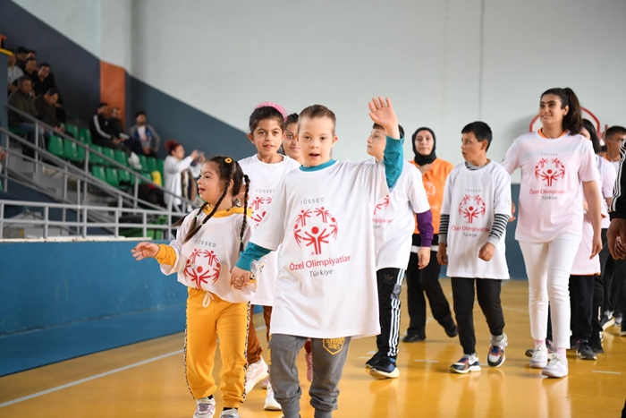 150 sporcu katıldı