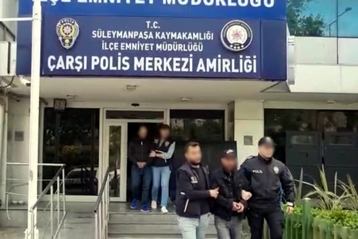 2 hırsızlık şüphelisi, kameradan tespit edilip, yakalandı