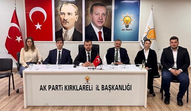 AK Parti Kırklareli İl Teşkilatı Genişletilmiş İl Başkanları Toplantısına katıldı
