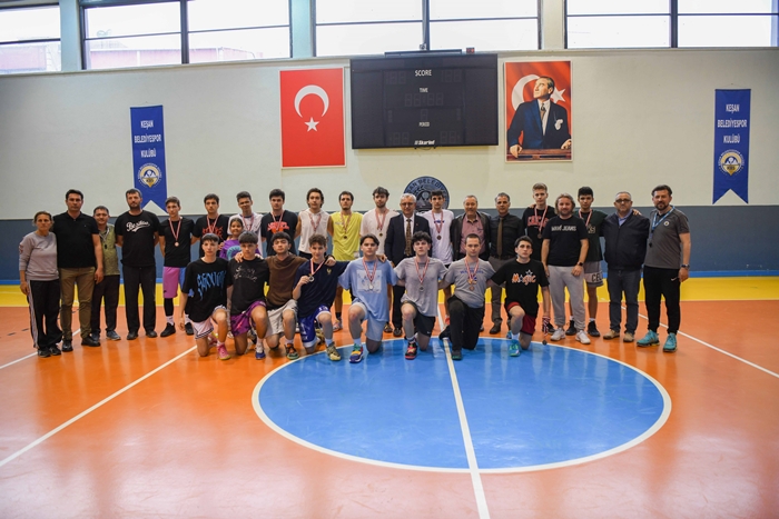 Streetball turnuvası büyük ilgi gördü