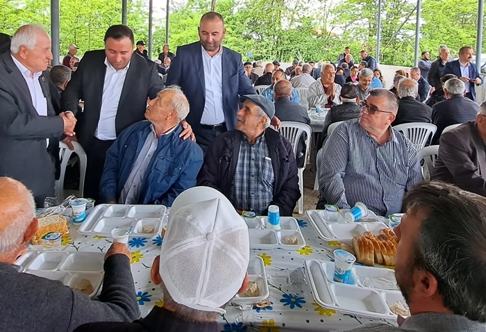 MHP Koyunbaba Köyünde yağmur duasına katıldı