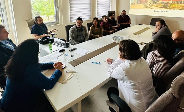 Babaeski Devlet hastanesinin sağlık hizmet çeşitliliğini arttırmaya yönelik istişare toplantısı yapıldı