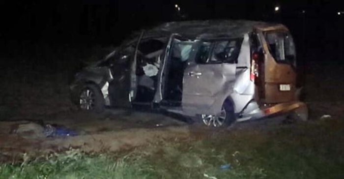 Edirne'de göçmenleri taşıyan araç takla attı: 1 ölü, 10 yaralı
