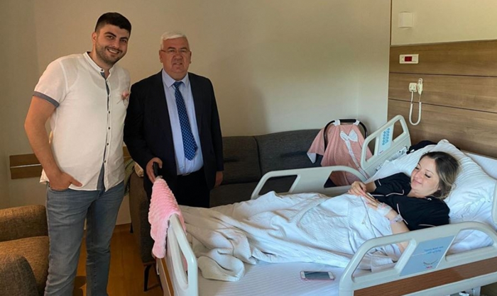 Başkan Yüksel aileleri sevinçlerine ortak oldu