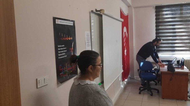 Eğitimler devam ediyor