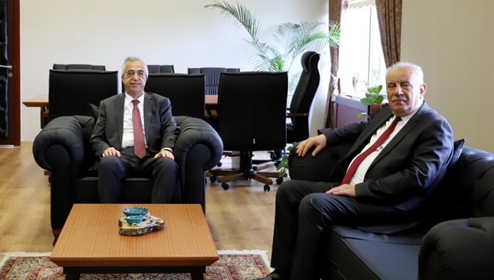 Kalkan’dan KLÜ’ye veda ziyareti