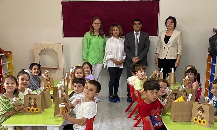 Kaymakam Özdemir Vize Anaokulunda Karne Dağıtım Törenine katıldı