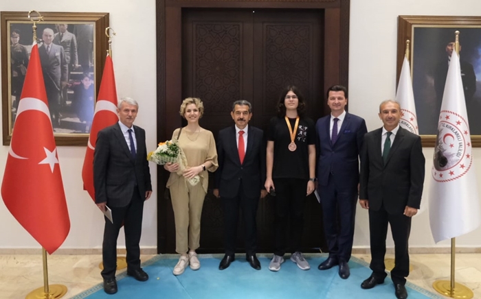 Vali Ekici Türkiye 3’üncüsünü makamında kabul etti