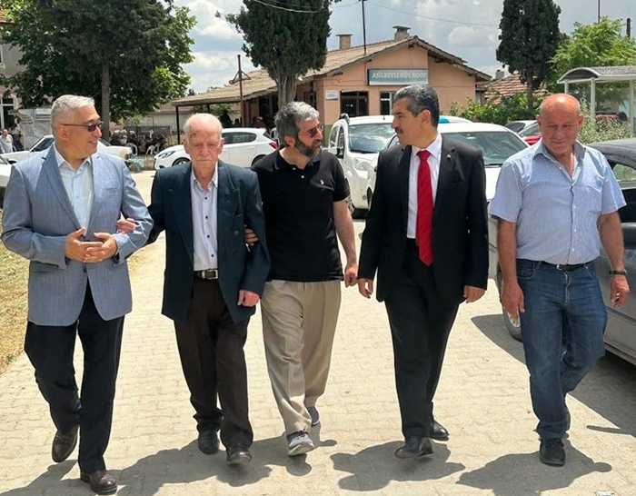 Vali Ekici Asilbeyli Köyü'nde yağmur ve şükür duasına katıldı