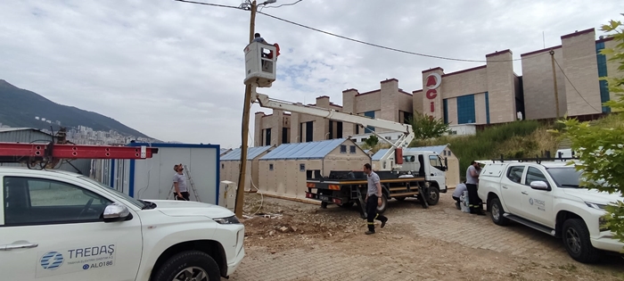 TREDAŞ’tan afet bölgesine 10’uncu arıza bakım onarım ekibi