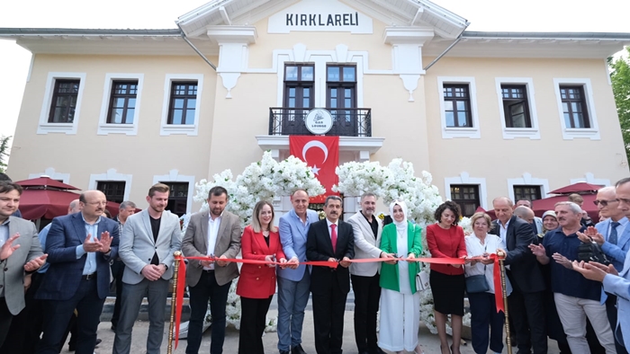 Tarihi Gar Binasında sosyal ve kültürel alanlar halkın hizmetinde