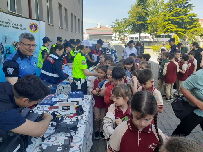 Emniyet 316 öğrenciye eğitim verdi