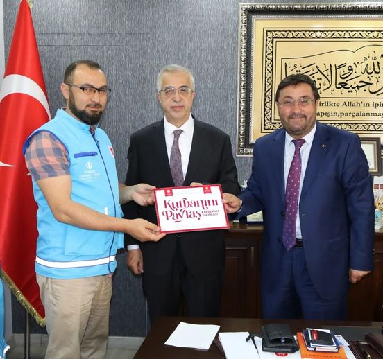 Rektör Şengörür’den kurban bağışında bulunma daveti