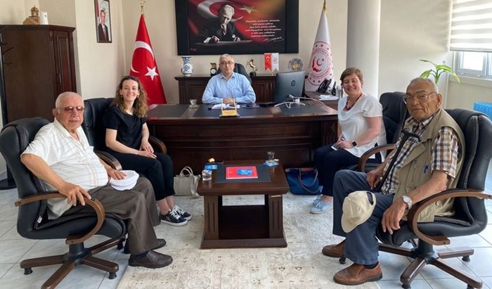 Müdür Uysal’ı ziyaret ettiler