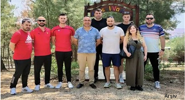 Lüleburgazspor Erkek Hentbol Takımı namağlup şampiyon oldu