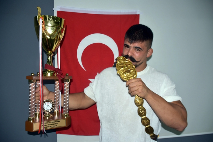 Başpehlivan Cengizhan Şimşek'e 3 ay 15 gün hak mahrumiyeti cezası