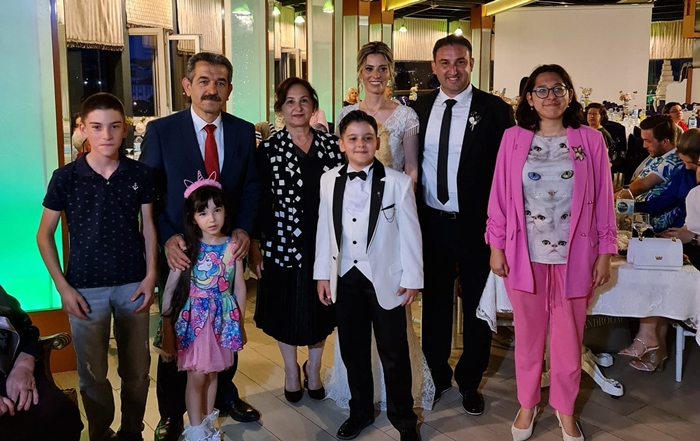 Vali Ekici Karpuzcu ailesinin mutluluklarına ortak oldu