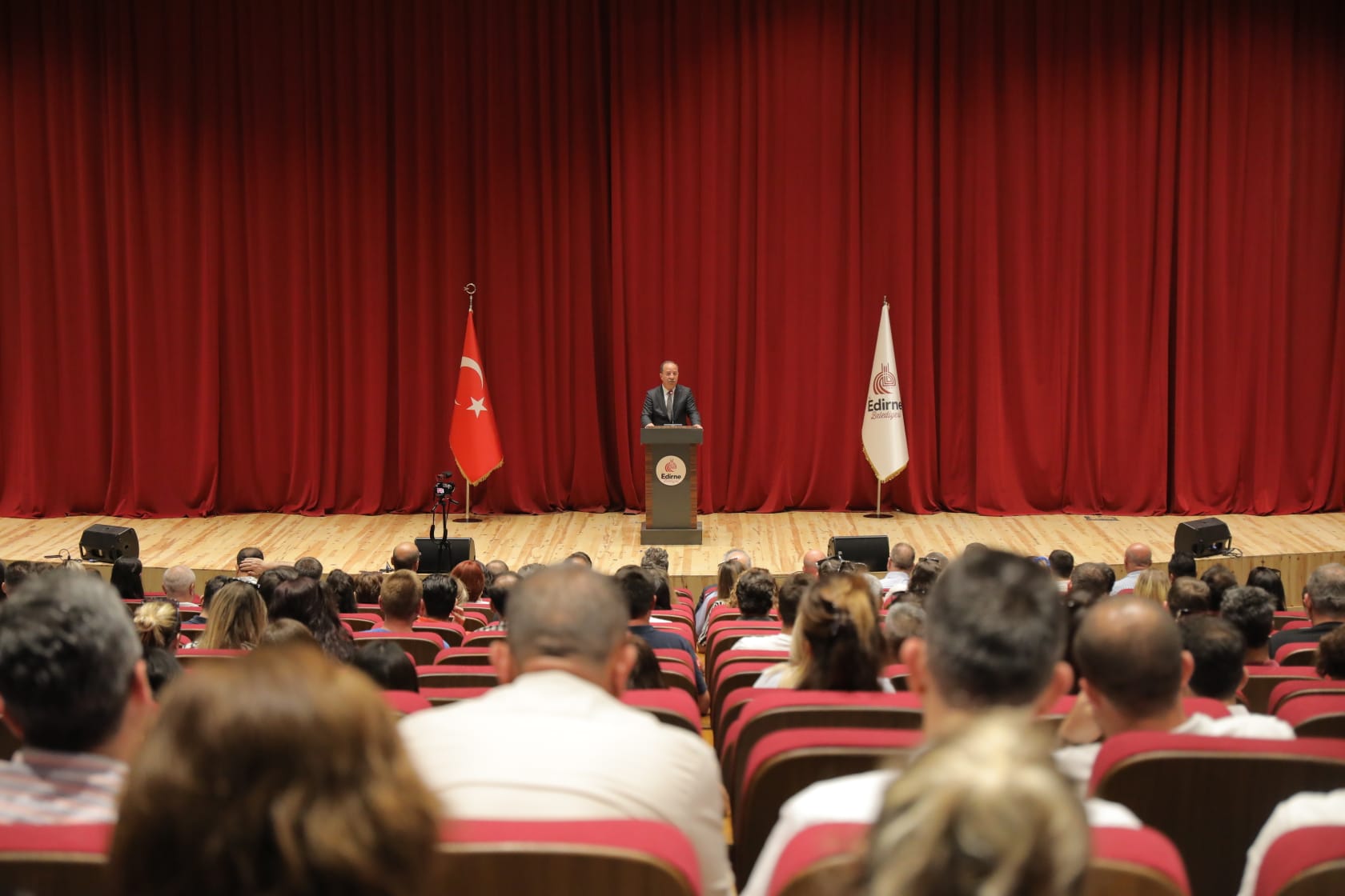 GÜRKAN, BELEDİYE PERSONELİ İLE BAYRAMLAŞTI
