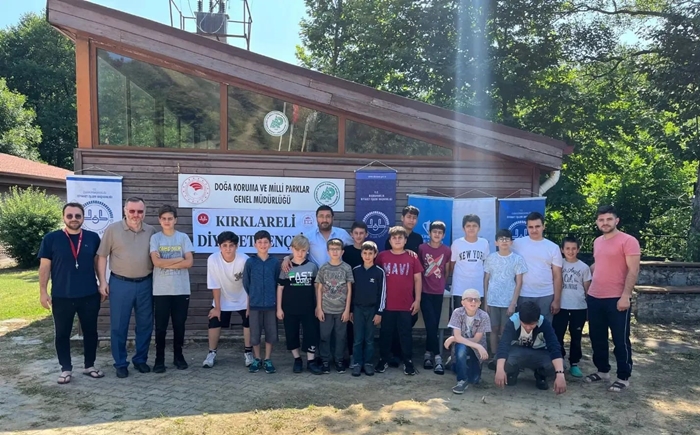 Müftü Eviş, 'Yazımda Kardeşlik Var' Projesiyle Öğrencilerle Bir Araya Geldi