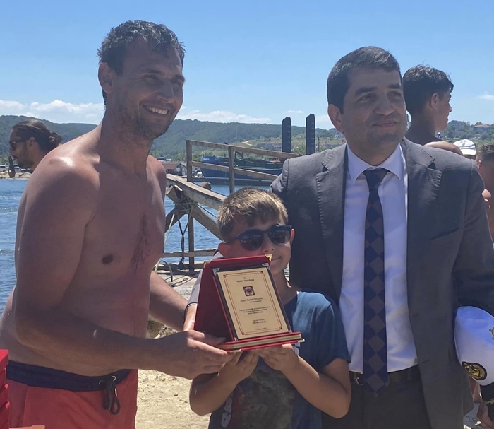 Dereceye girenlere ödülleri verildi