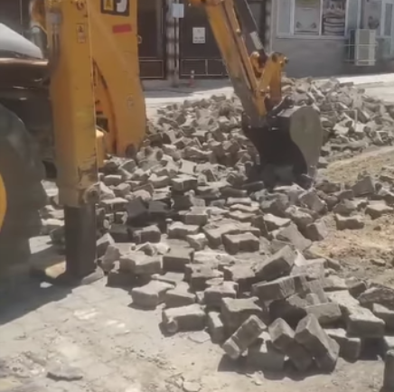 Başkan Türker; “Ekiplerimiz çalışıyor,Kaynarca'mız gelişiyor”