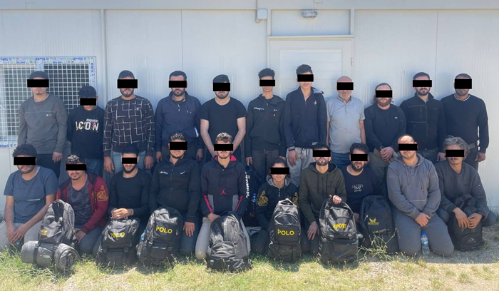 299 düzensiz göçmen yakalandı