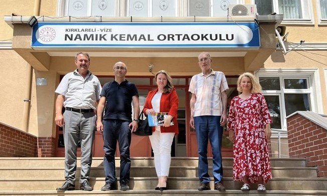 Müdür Özefsun, Namık Kemal Ortaokulu ve MTSK Sınav Alanını Ziyaret Etti