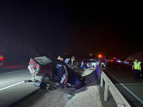 Tekirdağ'da hatalı sollama kazası: 1 ölü, 7 yaralı