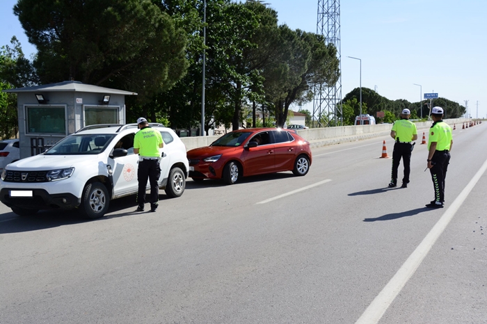 İlk altı aylık döneminde toplam 131 bin 26 araç denetlendi