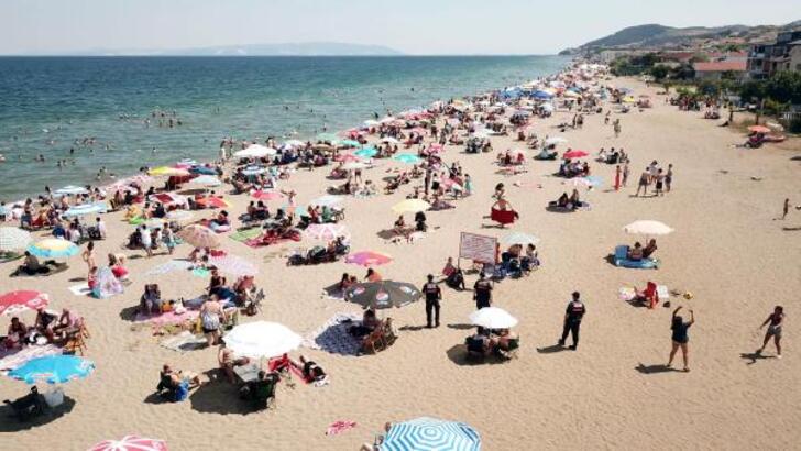 Tekirdağ'daki plajlar bayramın son gününde de doldu