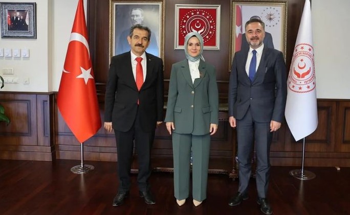 Sarıçam; “Devam eden ve planlanan projeleri görüştük”