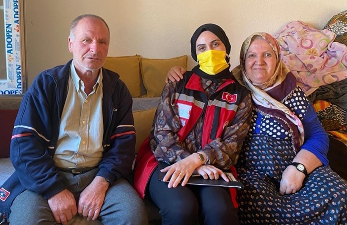 Kıbrıs Gazisi Remzi Yavuz’u ziyaret ettiler