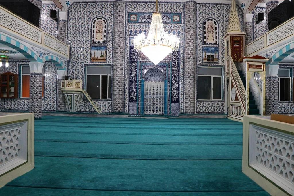 Hayrullah Camii Restorasyon Sonrası İbadete Açıldı